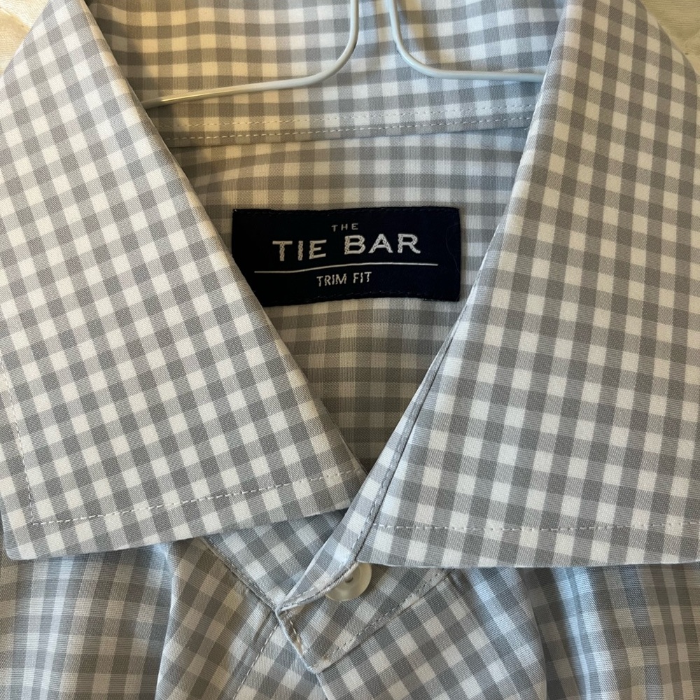 New, never worn Tie Bar collared shirt in light grey check.